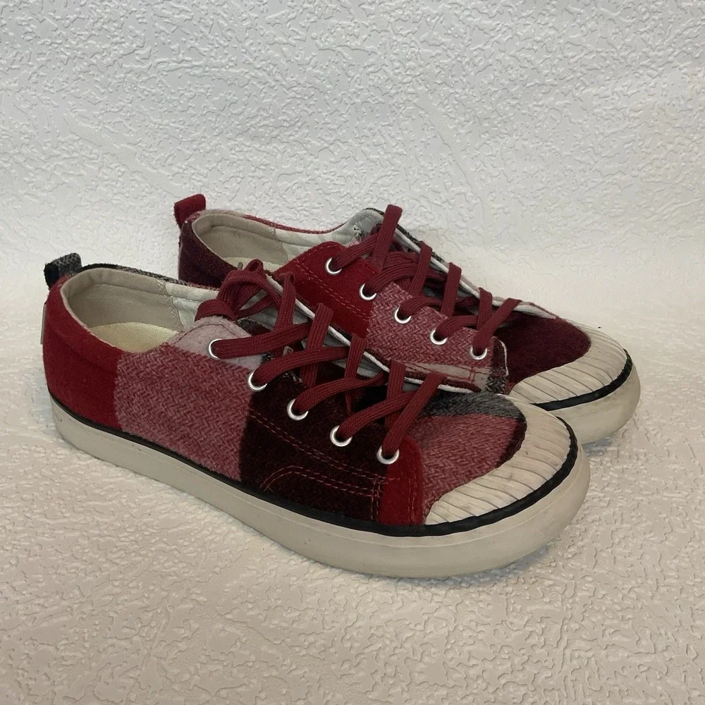 Keen Elsa Sneakers‎ Womens 9 Red Burgundy Buffalo Plaid Wool Lace Up 1019678